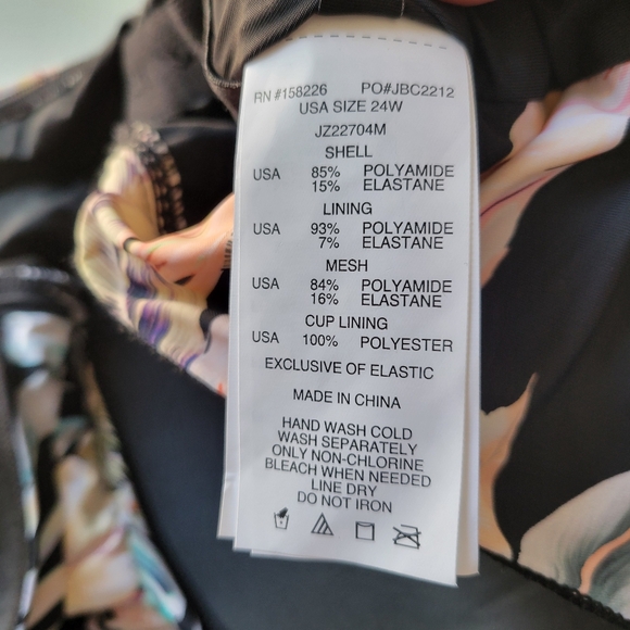 Jantzen women's plus size tummy control one piece swimsuit size 24W - Picture 7 of 8